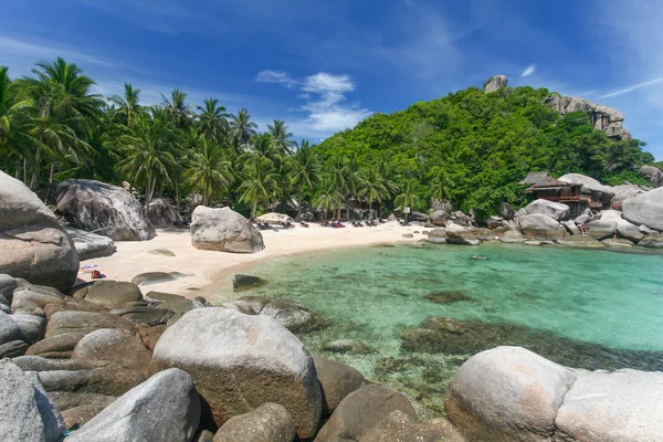 Eine tropische Insellandschaft, Urlaubsstrand — Stockfoto