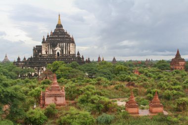 Budist tapınakları Bagan, Myanmar doğal bir görünüm