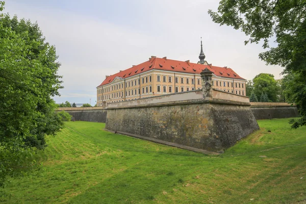 Вид на замок в Жешове. Польша — стоковое фото