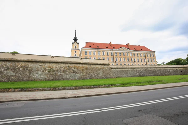 Kalenin Rzeszow şehrin görünümünü. Polonya — Stok fotoğraf