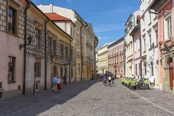 Vista de la antigua calle de Cracovia. Polonia — Foto de Stock