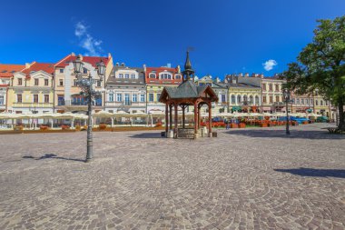 Rzeszow pazarda görünümünü. Polonya