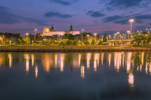 Vue du soir de la ville de Szczecin, le centre historique — Photo