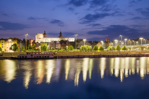 Szczecin la nuit / panorama de la ville — Photo
