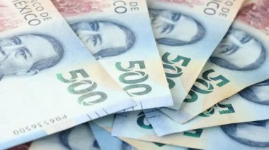 Meksika parası, 500 Meksika pezosu, finansal başarı, piyango ya da büyük kazanç kavramı.