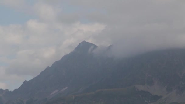 Achishkho гірський похід — стокове відео
