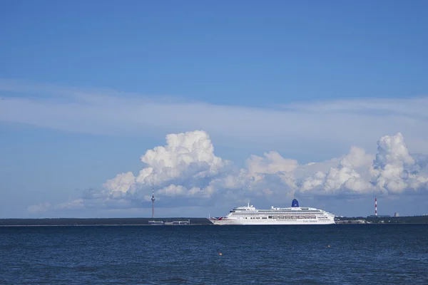 Cruceros más ligeros P & O Cruceros — Foto de Stock