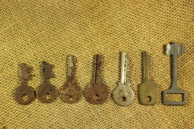 Tuval üzerine eski anahtarları