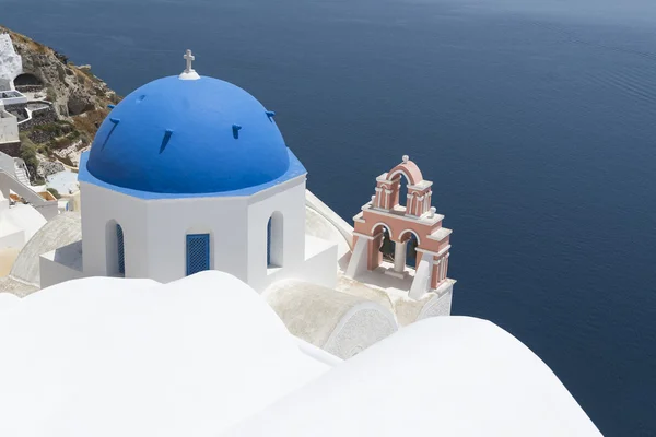 Griechische kirche in santorini, oia — Stockfoto