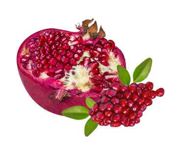 Beyaz arkaplanda izole edilmiş nar