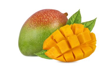 Mango beyaz arkaplanda izole edildi