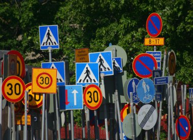 Trafik işareti kaos