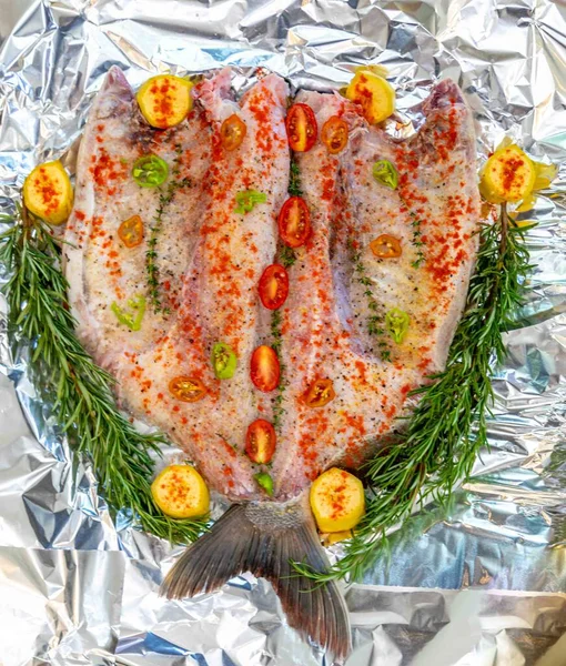 Tambaqui (Colossoma makropomum), Brezilya 'nın Amazon ve Pantanal bölgelerinden tropikal tatlı su balığı..