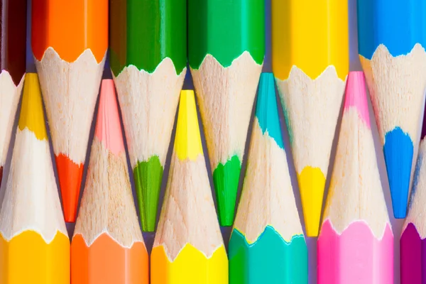 色の鉛筆をクローズ アップ — ストック写真