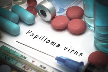 Papilloma virüsü - beyaz bir kağıt parçası üzerinde yazılı tanı