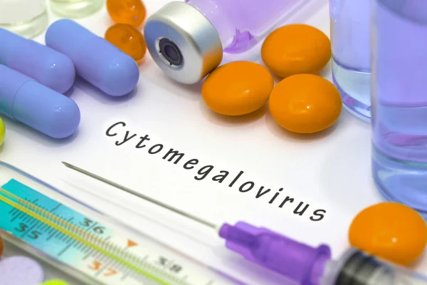 Citomegalovírus - diagnóstico escrito num pedaço de papel branco — Fotografia de Stock