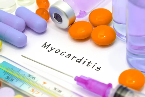 Myokarditis - Diagnose auf einem weißen Blatt Papier geschrieben — Stockfoto