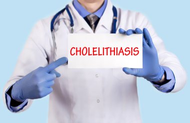 Doktor tutar ile tanı - adını kartı cholelithiasis