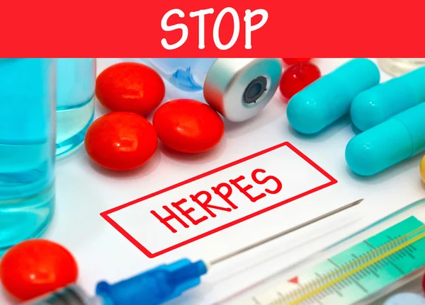 Stoppt Herpes. Impfstoff zur Behandlung von Krankheiten — Stockfoto