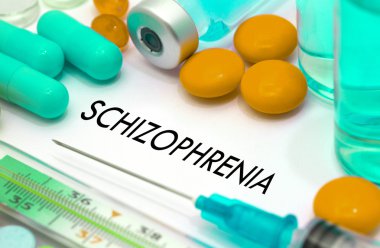 Şizofreni. Hastalığın tedavisi ve önlenmesi. Şırınga ve aşı. Tıbbi konsept. Seçici odaklama