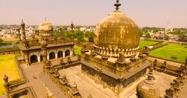 Hindistan antik mezarlar