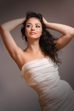 çok güzel bir lüks esmer kadın