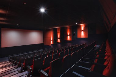 Boş satırları kırmızı tiyatro ya da film koltuk. Sinema Salonu koltuklarda. Rahat koltuk