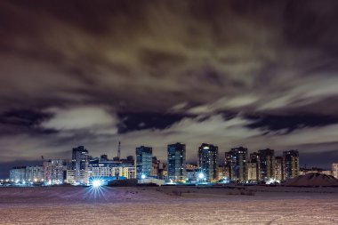 Saint Petersburg gece