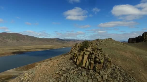 Zbor deasupra drumului montan Republica Buryatia — Videoclip de stoc