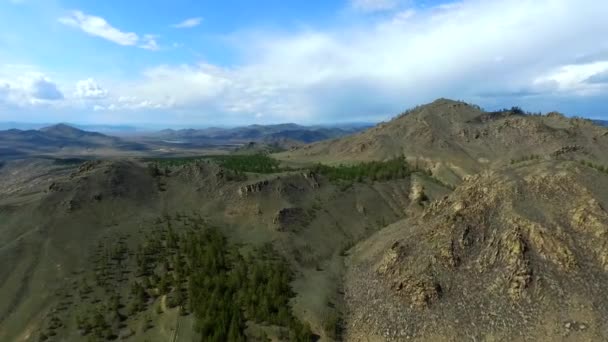 Einrichtungsschuss Berg schöne Natur Drohne geschossen in majestätischen Bergen. oben. Panorama. Luftaufnahme. Überfliegen. Landschaft — Stockvideo