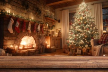 Noel veya yeni yıl geçmişi olan ahşap masa