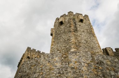 Ortodoks Manastırı. Manasija manastırının etrafındaki tahkimatların kalıntıları..