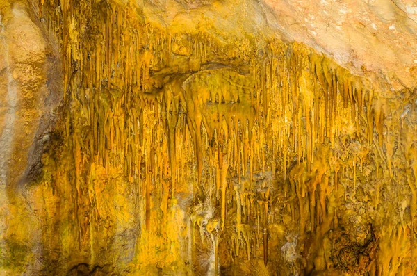 Esta Uma Caverna Localizada Desfiladeiro Sérvia Chamada Resavska Pecina — Fotografia de Stock