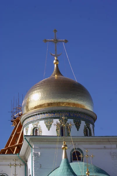 The dome is made of gold — Stock Photo, Image