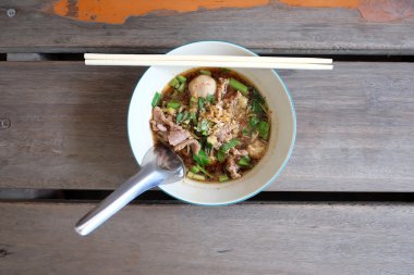 Tay erişte lezzetli: 