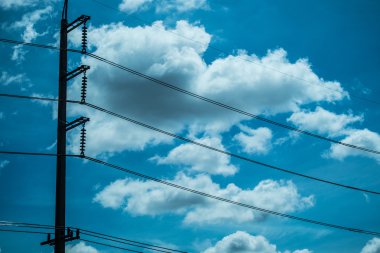 bulut ve elektrik ile mavi gökyüzü kutup satır Tayland