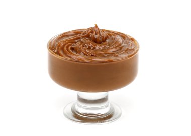 çikolata sır içme bir kapta izole