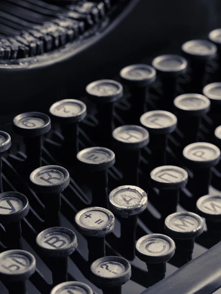 Ancienne machine à écrire, technique de changement de ton . — Photo
