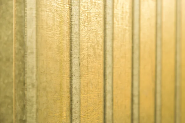 波纹黄色金属板墙 — 图库照片