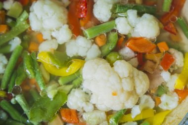 Lezzetli sebze güveç