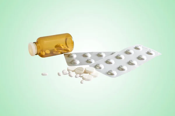 Frasco Píldora Marrón Médica Comprimidos Dispersos Ampollas Medicamentos Farmacéuticos Variados — Foto de Stock