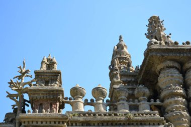 Hauterives, Drome 'daki İdeal Postacı Şövalyesi Sarayı