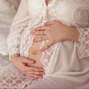 gebelik yakın çekim