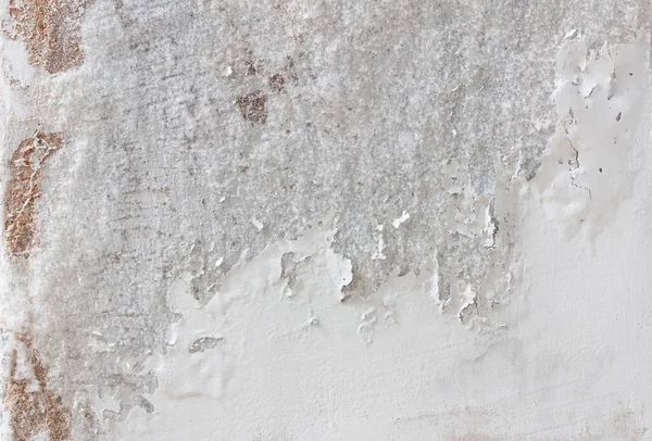 白墙质感剥落并与模子开裂 — 图库照片