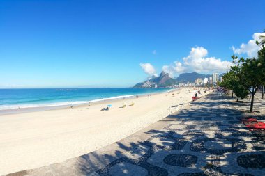 Rio de Janeiro Brezilya 'daki ünlü Ipanema plajı.