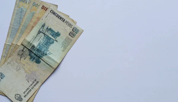 Argentijnse Bankbiljetten Met Een Witte Achtergrond Kopieerruimte — Stockfoto
