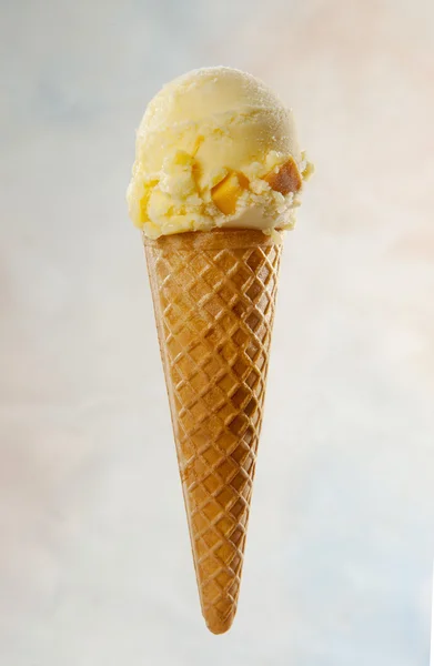 Cono gelato con una ΠΑΛΛΑ — Φωτογραφία Αρχείου