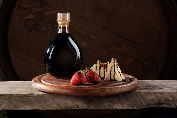 Aceto balsamico di Modena — Stockfoto