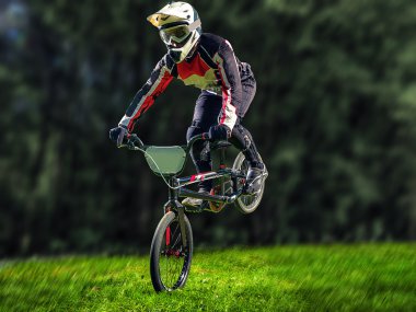 Bmx bisiklet yapmak bir hüner kişini