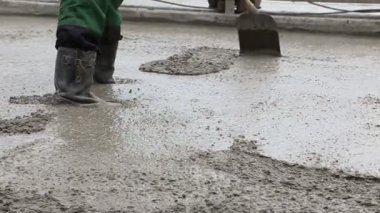 Temeli yekpare dökme